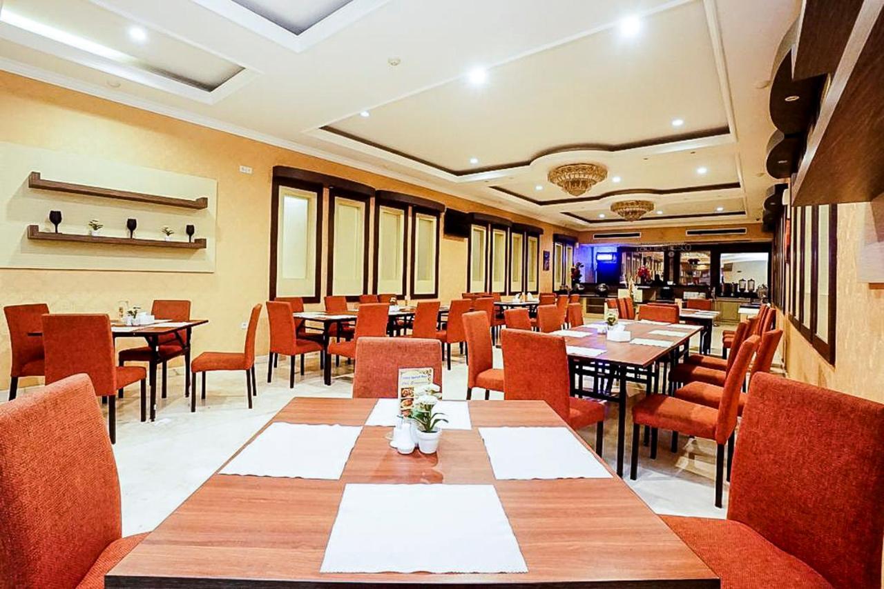 达尔瓦伊斯兰酒店 岩望 外观 照片